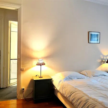 Peaceful 15Th Paris Apartment With Metro Access 公寓 *