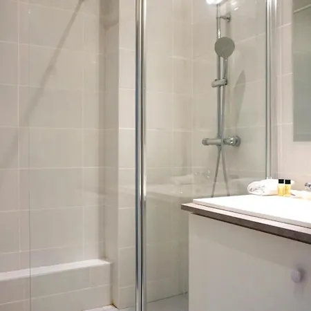 Apartamento Peaceful 15th With Metro Access