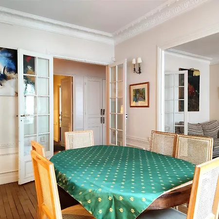 Apartamento Peaceful 15th With Metro Access
